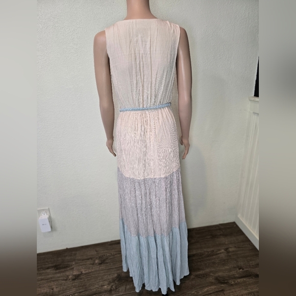 FLYING TOMATO Sz XS Beige Color Block Crinkle Gauze Ruffle Tier Maxi Dress Boho - Picture 10 of 14